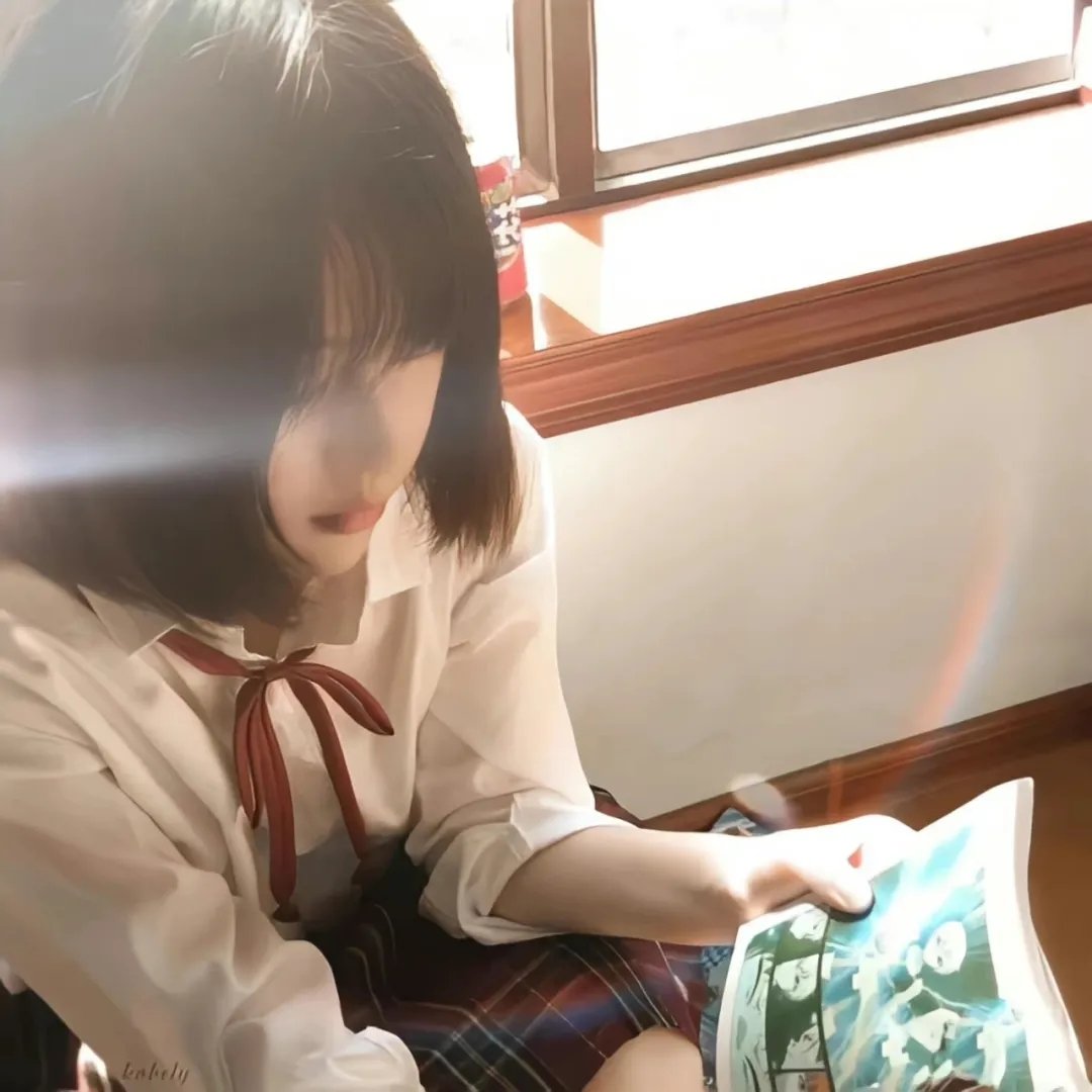 向下扭曲